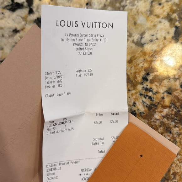 Louis Vuitton Key Pouch Authentic “price is firm” - Picture 10 of 10